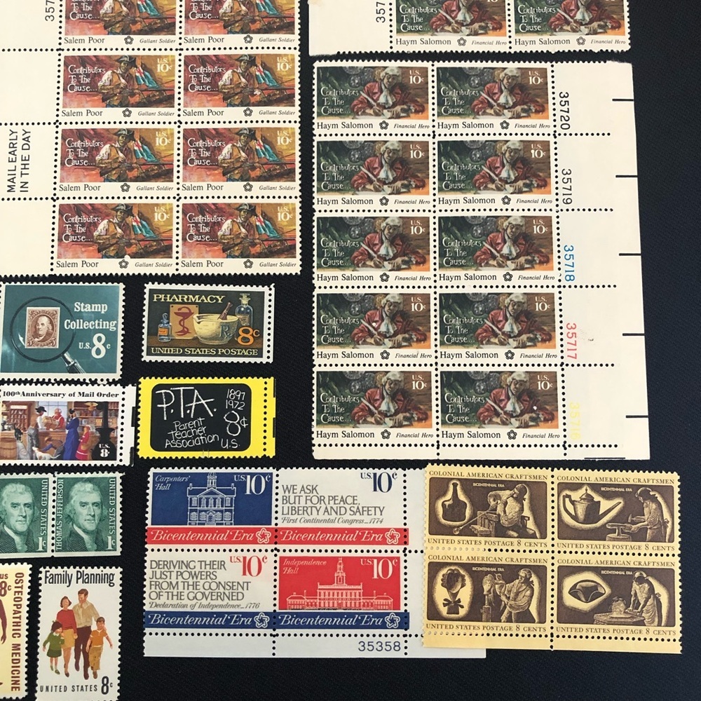 Vintage American History Events Associations Collectible Stamps - Picture 5 of 5